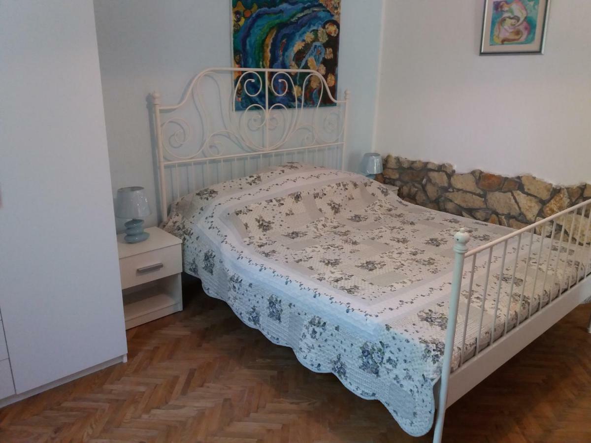 Olivera Apartments Pula Bagian luar foto