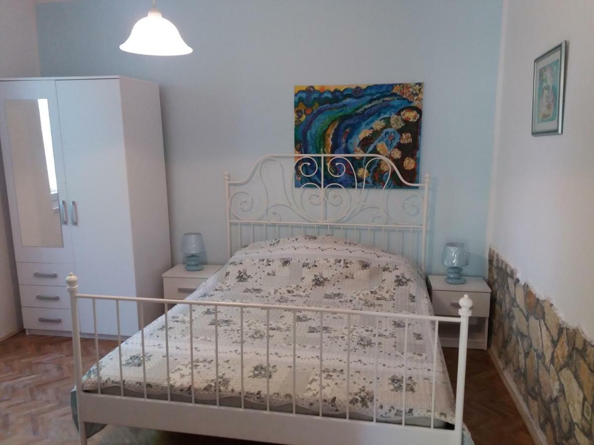 Olivera Apartments Pula Bagian luar foto