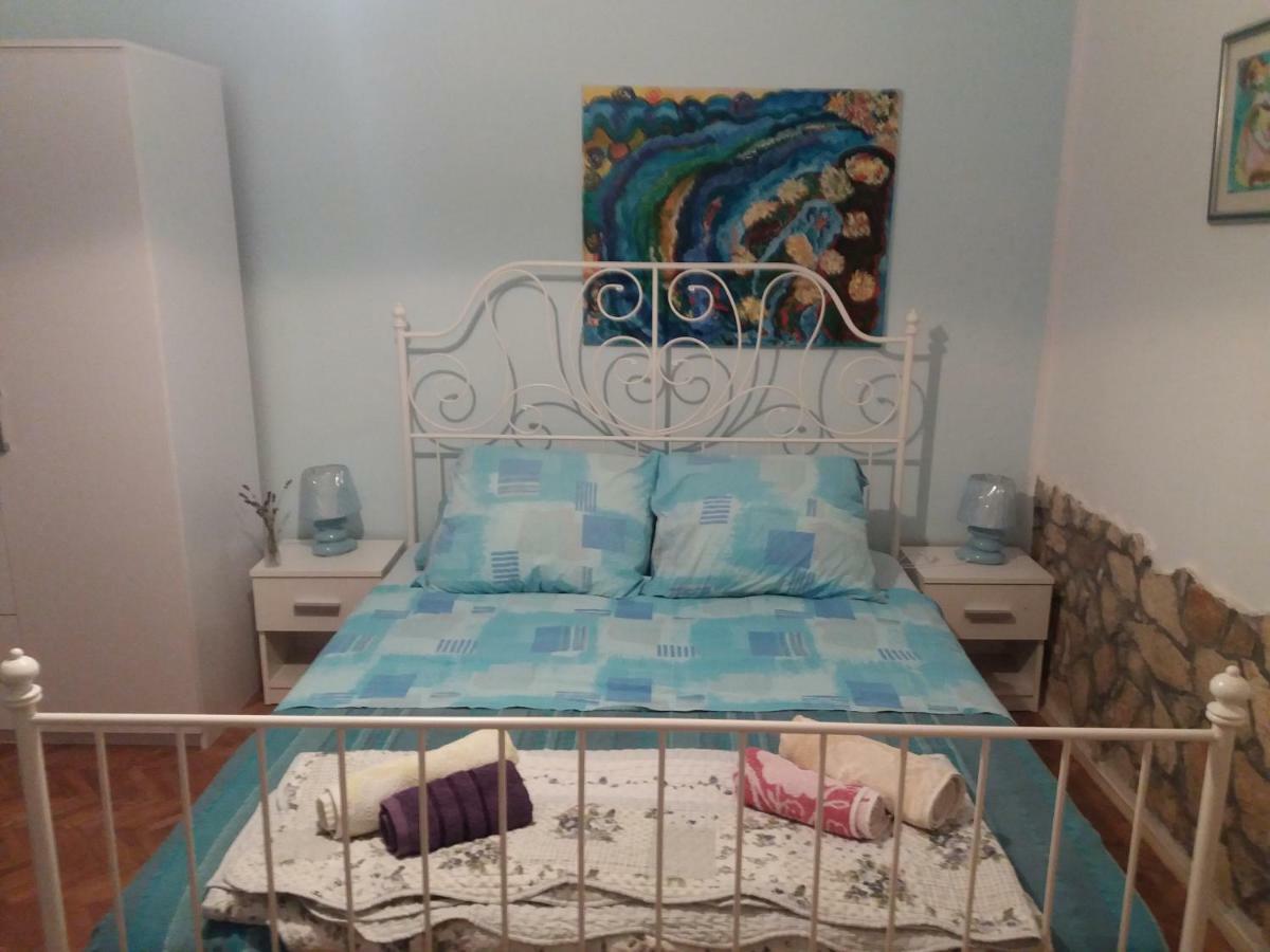 Olivera Apartments Pula Bagian luar foto